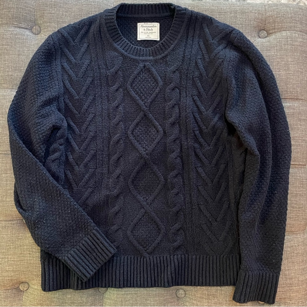 Abercrombie & Fitch Men’s Navy Blue Cable Knit Fisherman’s Sweater Size XS